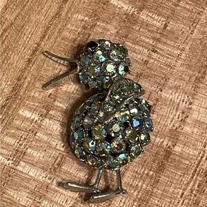 VTG Warner Crystal Pave Bird Brooch in Iridescent Blue-Green